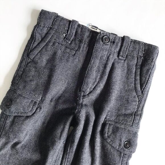 BABygap NWT black/gray textured pocket pants 4T - Picture 2 of 4